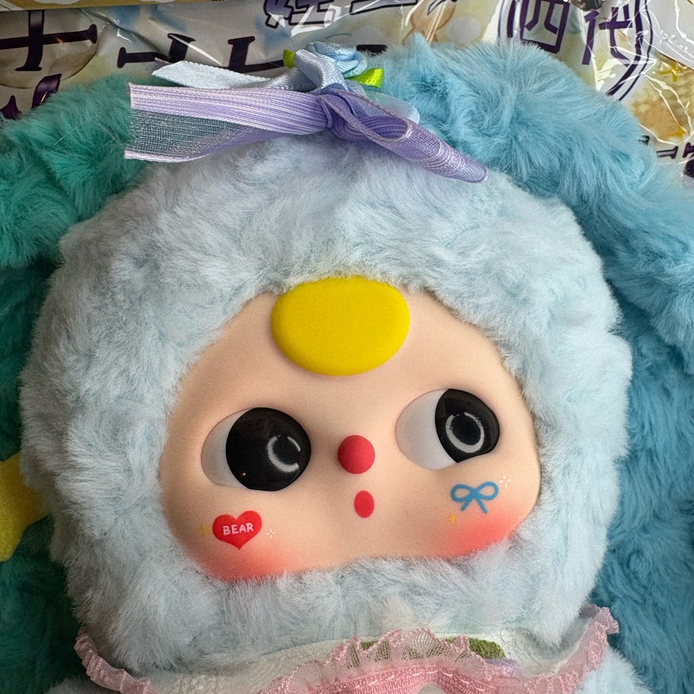 Baby Three Lily Rabbit V4 CONFIRMED Blue and Turquoise Bunny - Picture 2 of 9